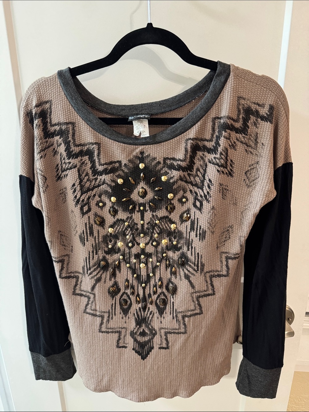 Daytrip Beige Waffle Knit Long Sleeve Top with Black Sleeves and Gold Studs